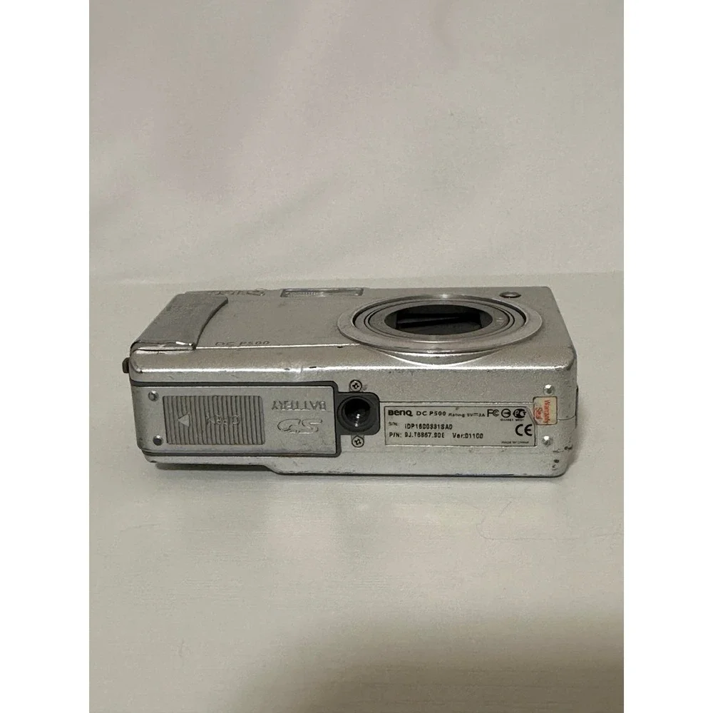 BenQ DC P500 digital camera For Parts Not Working